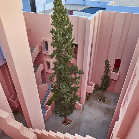 La Muralla Roja